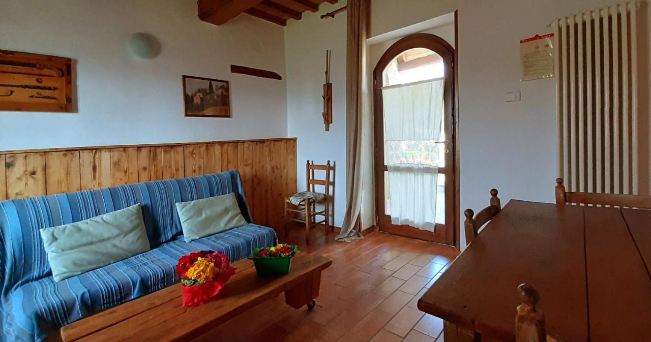 Country House Ca' Vernaccia Guest House อูร์บีโน ภายนอก รูปภาพ