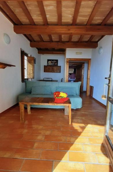 Country House Ca' Vernaccia Guest House อูร์บีโน ภายนอก รูปภาพ
