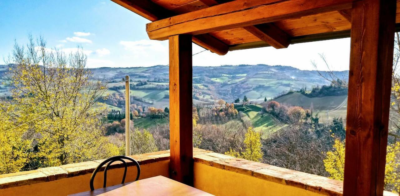 Country House Ca' Vernaccia Guest House อูร์บีโน ภายนอก รูปภาพ
